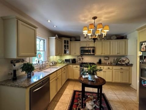 Fully stocked kitchen