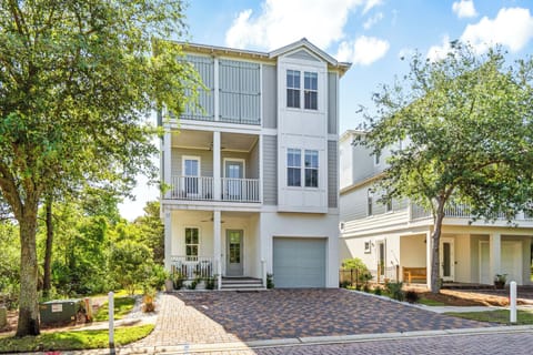 Tupelo Honey in Inlet Beach. The beach is a quick walk or bike ride!