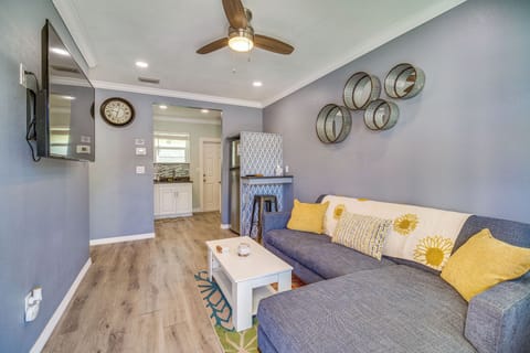 Melbourne Vacation Rental | 1BR | 1BA | 600 Sq Ft | 2 Steps Required