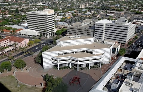 Discover the surrounding area and enjoy a convenient central location.