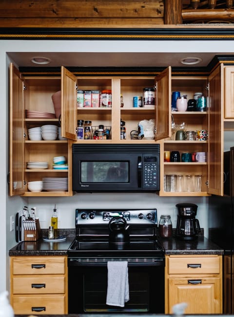 Well equipped kitchen