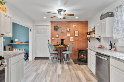 Add'l outdoor games available for your enjoyment.