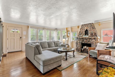 Comfortable and spacious living room