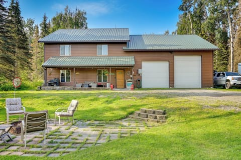 Soldotna Vacation Rental | 2BR | 2BA | 920 Sq Ft | Step-Free Access