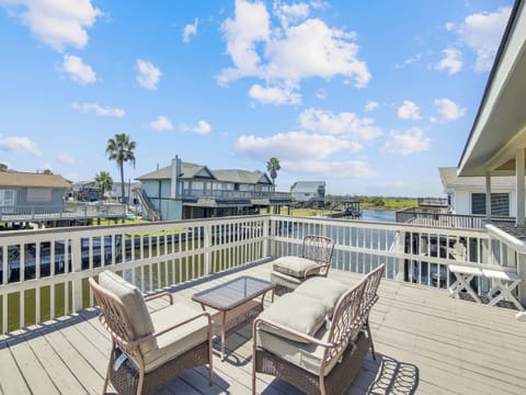 Balcony with Canal Views