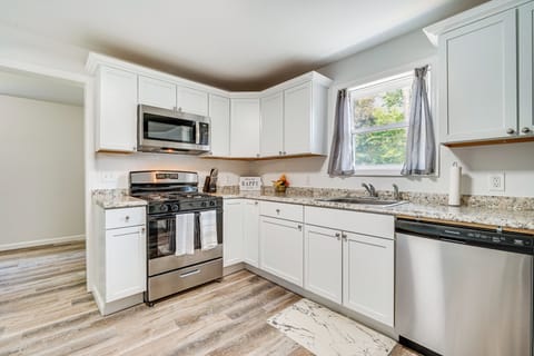 Kitchen | Dishwasher