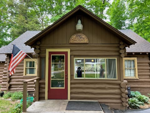 Cabin front