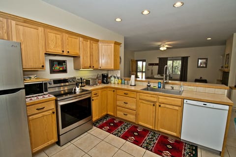 Stocked Kitchen for Cooking and Baking (1)