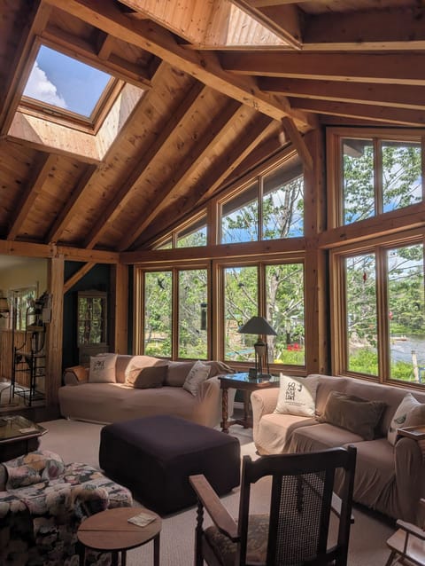This is really a great room!