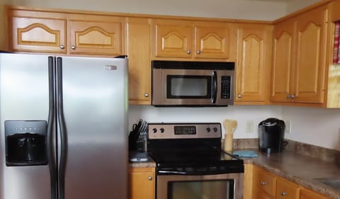 d666e4e2-d23d-4205-8b87-1ddaf378df10