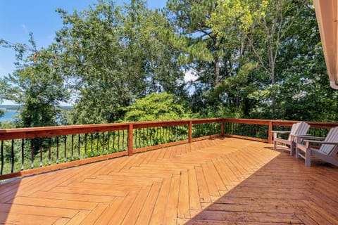 Outdoor porch attached to sunroom and living room 