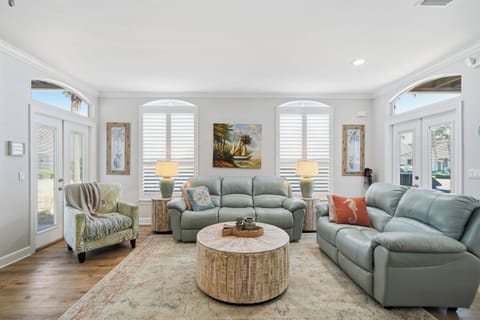 Serendipity offers beautifully appointed  rooms throughout