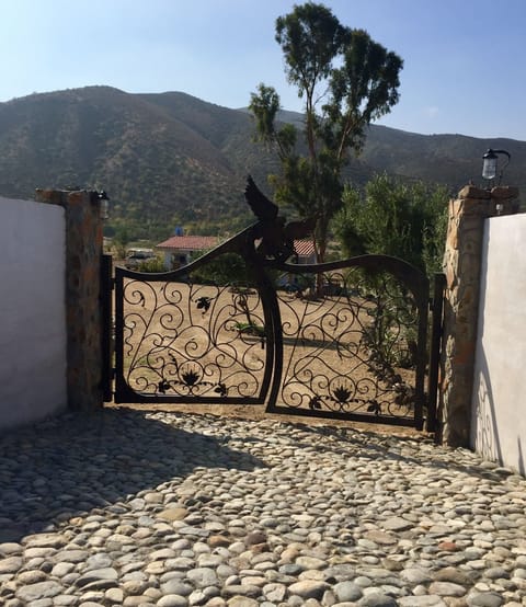 San Miguel private entry 