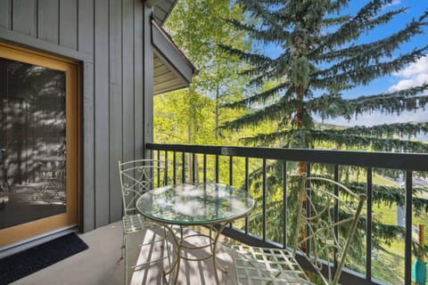 lowerborders-213-3773_54543080877_o