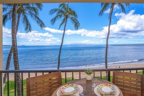 Stunning view of mountains and ocean from your private lanai!