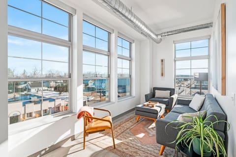 Cozy living room flooded with natural light 🌞🛋️
