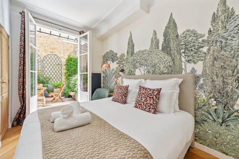 Eiffel Apartment (D2) – La Maison Kléber