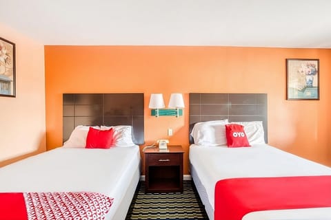 Unit with Double size beds. Exact unit will be assigned upon arrival. Views, colors and decor may vary.