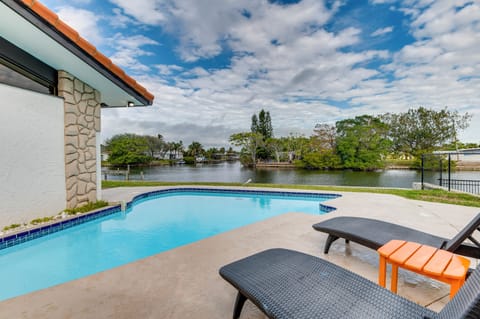 Cocoa Beach Vacation Rental | 3BR | 3BA | 1 Step to Enter