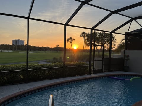 Beautiful Sunsets from Private Pool
