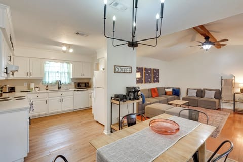 Dining Area | Coffee Bar