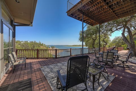 Shaded back deck with 2 dining tables