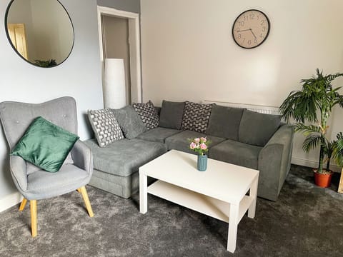 Living Room area with free Wifi