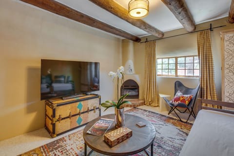 Taos Vacation Rental | 3BR | 1.5BA | 1,000 Sq Ft | Step-Free Access