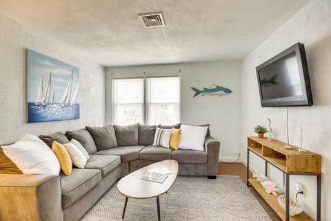 Wildwood Crest Vacation Rental | 2BR | 1BA | 600 Sq Ft | Stairs Required