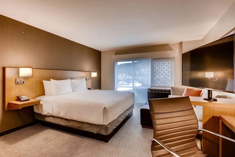 Comfortable Unit with 1 King bed