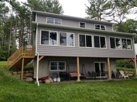 Lakeside View of House-Patio Seating and Dining Space!