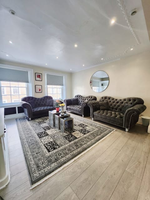 big living room where we have also an inflatable bed king size if needed