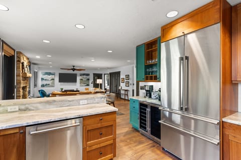 All new high end Cafe and Monogram appliances in the kitchen.  So well stocked!