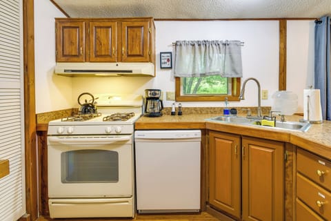 Fully Equipped Kitchen | Cooking Basics | Coffee Maker