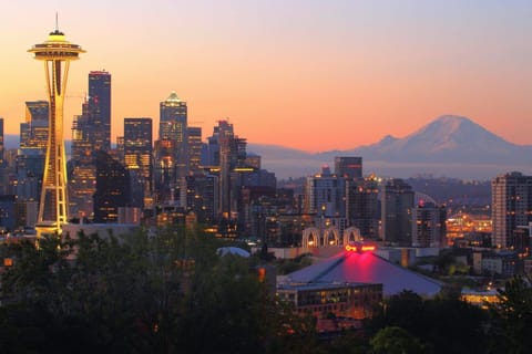 Soak in iconic skyline sunsets just moments from your stay.
