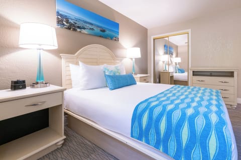 Unit with Queen bed