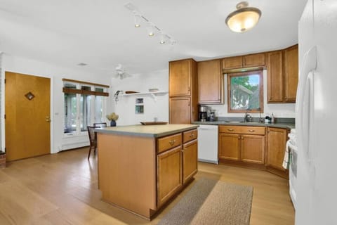 Fully stocked kitchen to cook a meal with your friends and family