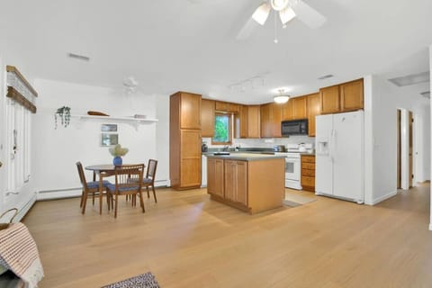 Plenty of room to cook and eat with your family and friends