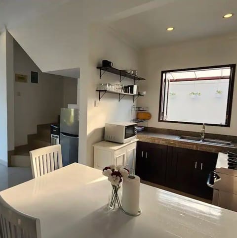 Kitchen is very well stocked with cooking stuff, blender, french press & etc.