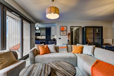 Hallway to lower floor bedrooms