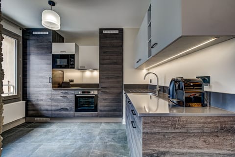 Well equipped kitchen