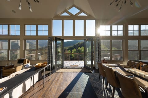 Living Room - Summer