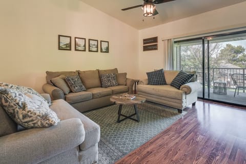 Branson Vacation Rental | 2BR | 2BA | Steps Required | 1,500 Sq Ft