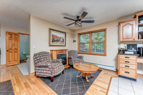 E8f6974e b953 4e10 b8ac 16e5b4b66ac2