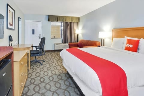 Unit with 1 King size bed