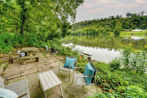 Upper Black Eddy Vacation Rental | 3BR | 2BA | 1,588 Sq Ft | Stairs Required