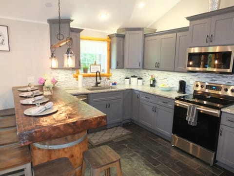 KITCHEN:  Another angle