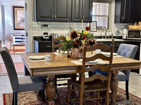  Kitchen table with seating for six plus high chair