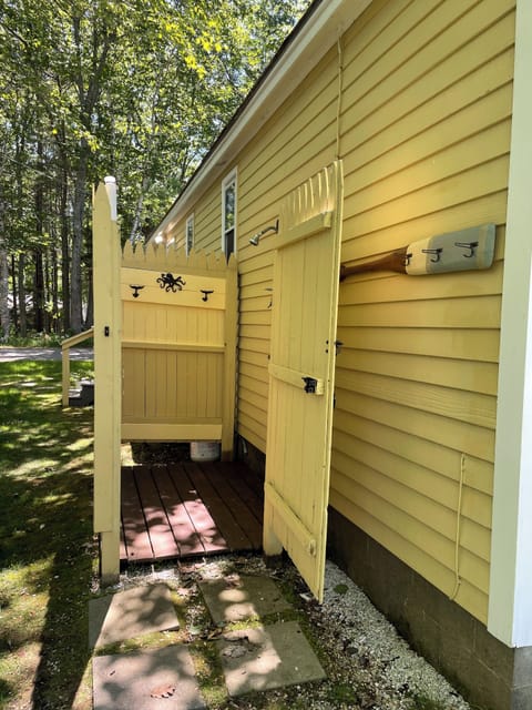 Spacious outdoor shower