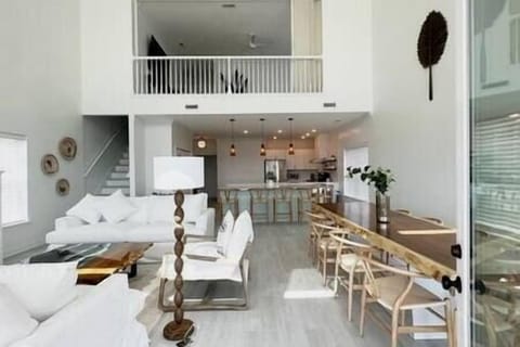 B86cbba2 64ac 45a9 8747 a43e06b742a2